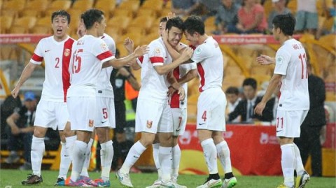 邵佳一首秀开门红！2026国际足联系列赛中国男足2-0库拉索，国足时隔255天重返国际赛场