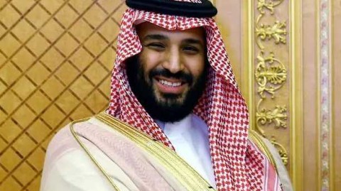 万亿豪门之争：沙特王储报价三十亿镑，曼联的荣耀与挣扎