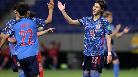 蓝武士的破金身之战，日本队四比一轻取塔吉克斯坦