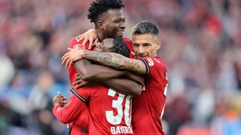 德甲激战：药厂四球横扫矿工终结颓势 飞翼双响振雄风