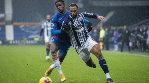 灯笼裤主场沦陷，老鹰五球狂欢！回顾山楂球场的那个进球之夜