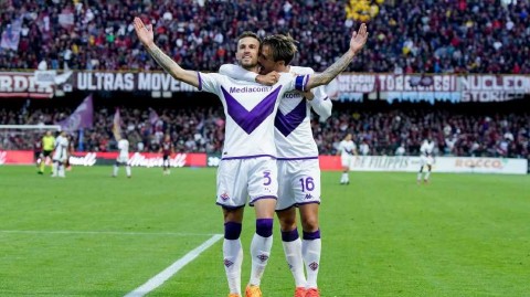 意甲萨勒诺鏖战紫百合迪亚戴帽闪耀比拉吉绝平救主