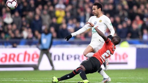 法国杯决赛惊天逆转：内马尔难阻大巴黎，雷恩点球破梦夺冠