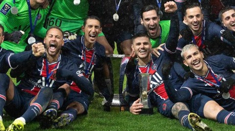 巴黎圣日耳曼力克马赛，豪取法国超级杯八连冠