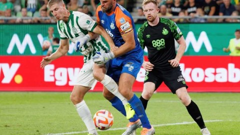 欧联杯附加赛激战：匈牙利劲旅主场四球横扫爱尔兰冠军