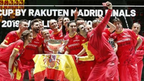 巴萨铁卫与皇马队长的网球之约：皮克拉莫斯场外的别样交集