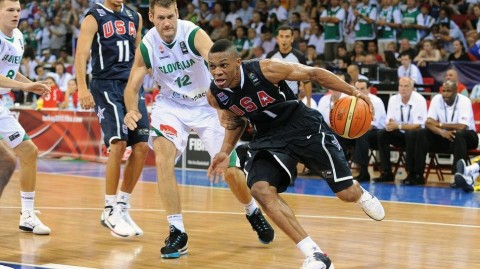 2026篮坛风云：实力铸就巅峰荣耀，传承与血性谱写新篇章