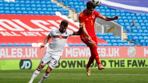补时绝杀点燃红龙激情：威尔士青年军力克保加利亚