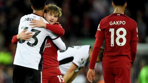 红军安菲尔德力克富勒姆，萨拉赫点射助球队豪取五连胜