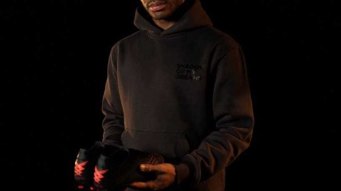 斯特林演绎新百伦联名战靴 光影之间诠释青春与梦想