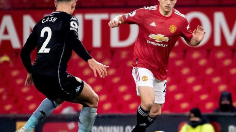 梦剧场新年首战逆转维拉，红魔铁血之师强势追平红军利物浦