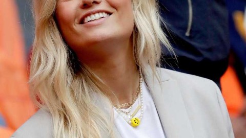 橙衣军团的温柔后盾 德容女友领衔家属团场边风采