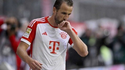 安联球场见证凯恩双响拜仁力克奥格斯堡迎连胜