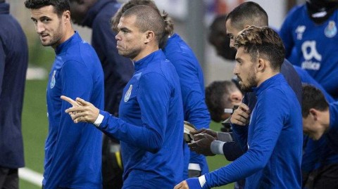 欧联杯前瞻：波尔图瑞士备战忙，小组出线关键一战即将打响