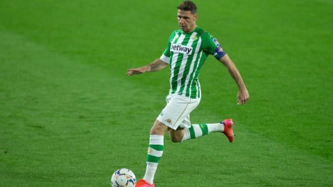 不老的传说：三十九岁华金罕见头球吊射，率贝蒂斯上演绝地反击