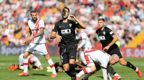 西甲第九轮：巴列卡诺主场连斩三分，升班马强势逆袭埃尔切