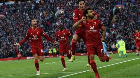 安菲尔德神仙打架：利物浦连遭曼城两度追平，萨拉赫单挑防线与德布劳内世界波共铸经典