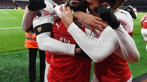 八年回望：那一夜的酋长球场，英超双红会永恒的火光