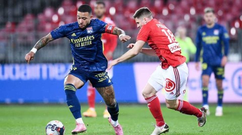 布列斯特港的惊涛骇浪，里昂华丽战舰险遭翻沉