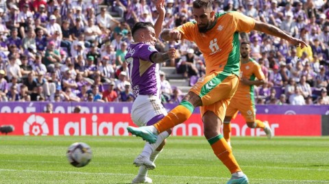 西甲激战白卷收场 十人贝蒂斯客场坚守取一分