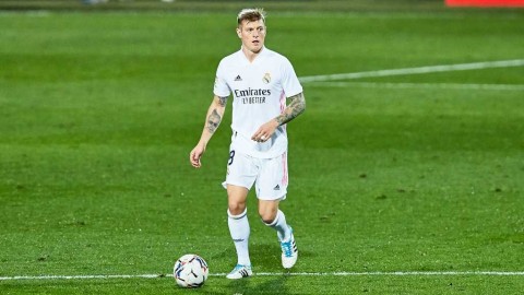 克罗斯西甲两百场里程碑，优雅节拍器镌刻皇马历史