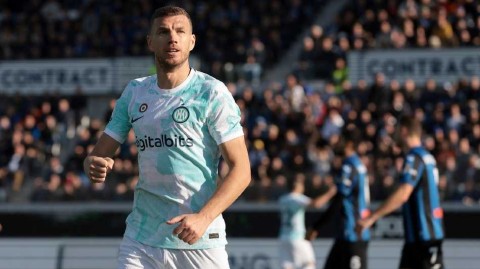 哲科闪耀蓝黑军团客场逆转真蓝黑