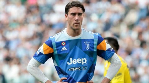 弗拉霍维奇钢铁意志铸就意甲赛季出场时间榜眼