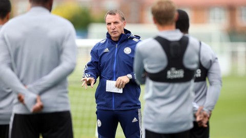 蓝狐归来：莱斯特城备战英超重启，王权球场静待英雄