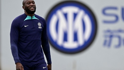 蓝黑军团厉兵秣马 静待欧冠关键战役