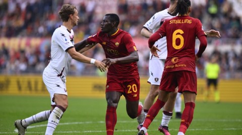 罗马雨夜憾平欧冠梦碎 奥林匹克球场见证红狼赛季转折