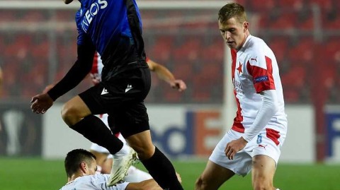 欧联杯激战：布拉格斯拉维亚与尼斯的双回合记忆