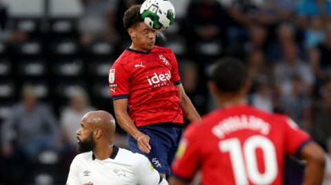 英联杯激战：德比郡力克西布罗姆维奇晋级