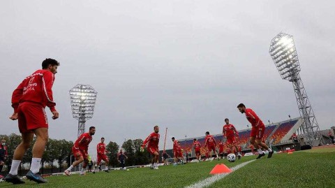 欧国联激战前夜 马耳他军团里加蓄势待发