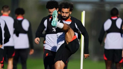 红军秣马厉兵欧冠关键战前训练场风云