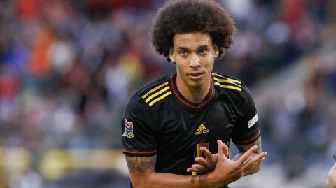 欧洲红魔主场酣畅淋漓大胜波兰德布劳内闪耀特罗萨德独中两元