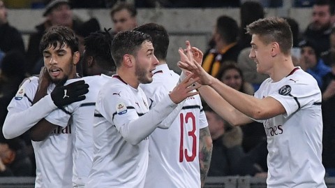 罗马奥林匹克的红黑风暴：皮亚特克连场破门，扎尼奥洛补射让托蒂起身欢呼