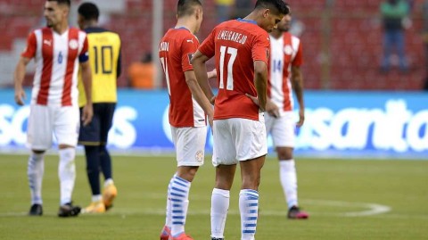 世预赛高原主场神奇逆转 厄瓜多尔补时两球击退巴拉圭