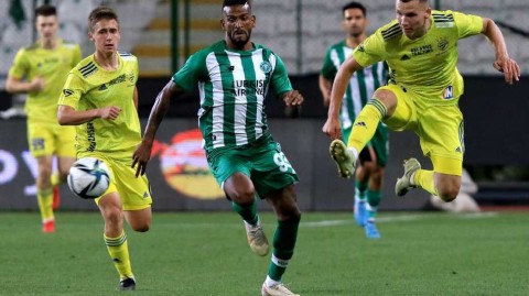 科尼亚客场完胜鲍里索夫，欧协联资格赛占得先机