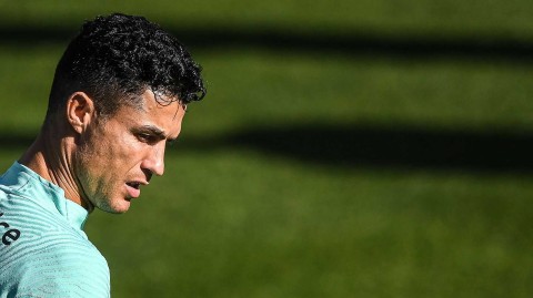 C罗领衔葡萄牙队集结训练 剑指世预赛关键决战