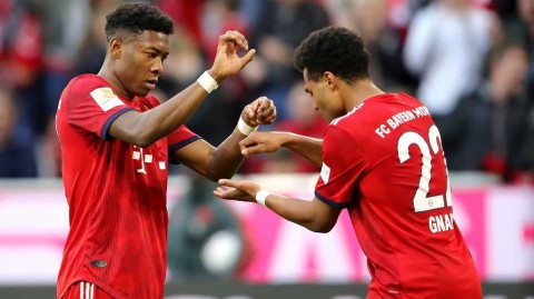 安联球场的红色风暴：拜仁五球狂扫多特，登顶德甲之巅