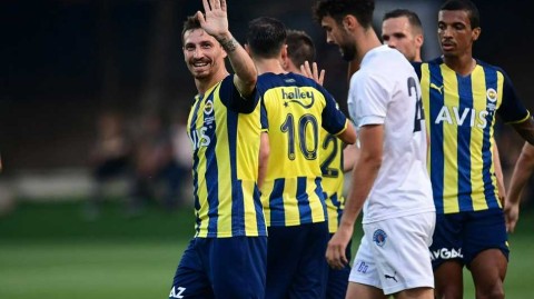 伊斯坦布尔夏夜之舞：费内巴切友谊赛四球大胜卡森柏沙