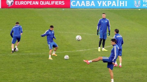 哈萨克斯坦国家队基辅蓄势待发，迎战世预赛关键战役