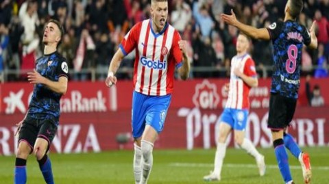 西甲第32轮复盘：贝蒂斯读秒绝平皇马，争冠悬念一夜崩塌