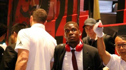 红魔浪潮席卷申城 曼联上海行引爆球迷热情