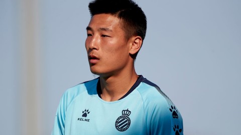 西班牙人欧联杯前狂胜 武磊伤缺赛前苦练头球