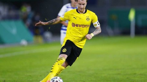 德国杯首轮：黄蜂军团五球狂胜，罗伊斯替补三十秒闪击杜伊斯堡