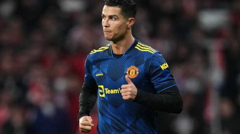 滕哈赫执教首季的C罗篇章：从期待共存到遗憾落幕