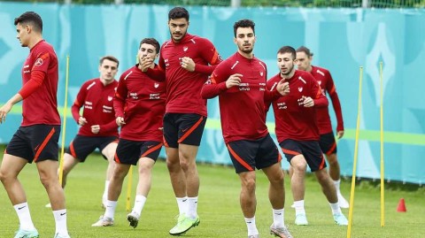 星月军团静候揭幕战：土耳其队在德国的最后一练