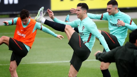 葡萄牙战舰启航C罗领衔决战世界杯附加赛