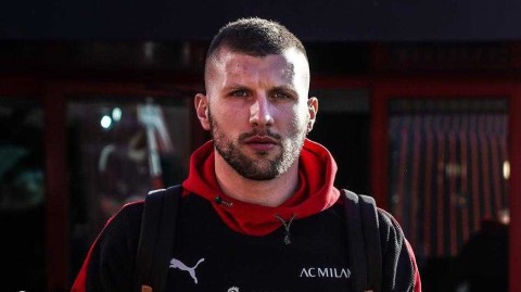 红黑风暴登陆巴尔干 米兰严酷征途从贝尔格莱德开始